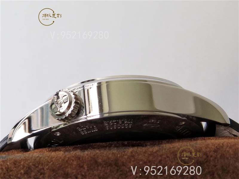 ZF廠復(fù)刻積家地理學(xué)家大師Q1428421對(duì)比正品怎么樣-復(fù)刻表