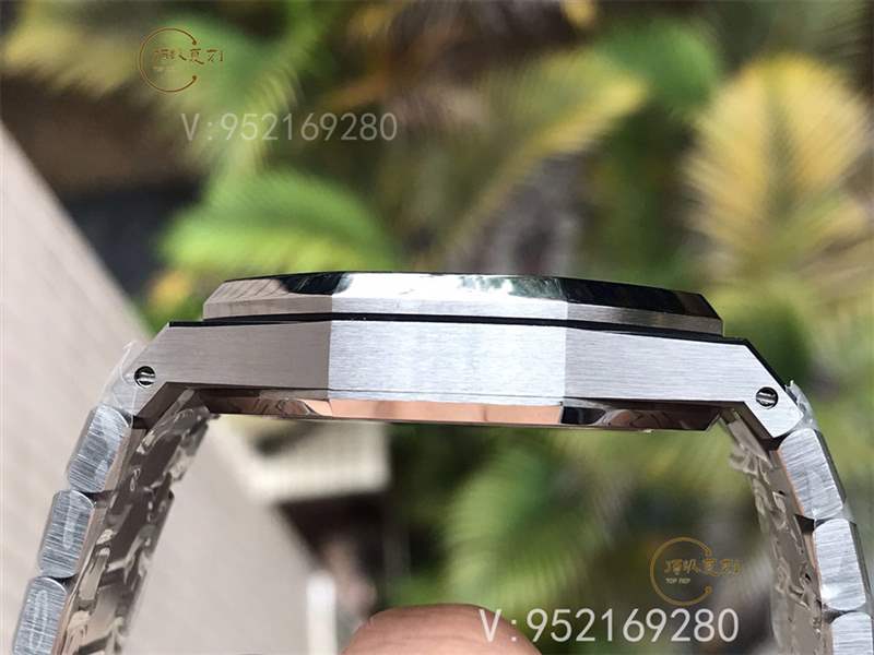 ZF廠愛彼15500復(fù)刻表評測-ZF廠15500實拍細節(jié)-復(fù)刻表