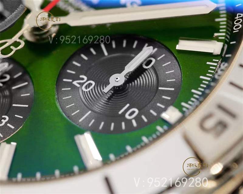 GF廠百年靈機械計時鋼王B01系列賓利綠盤復(fù)刻表做工評測-復(fù)刻表