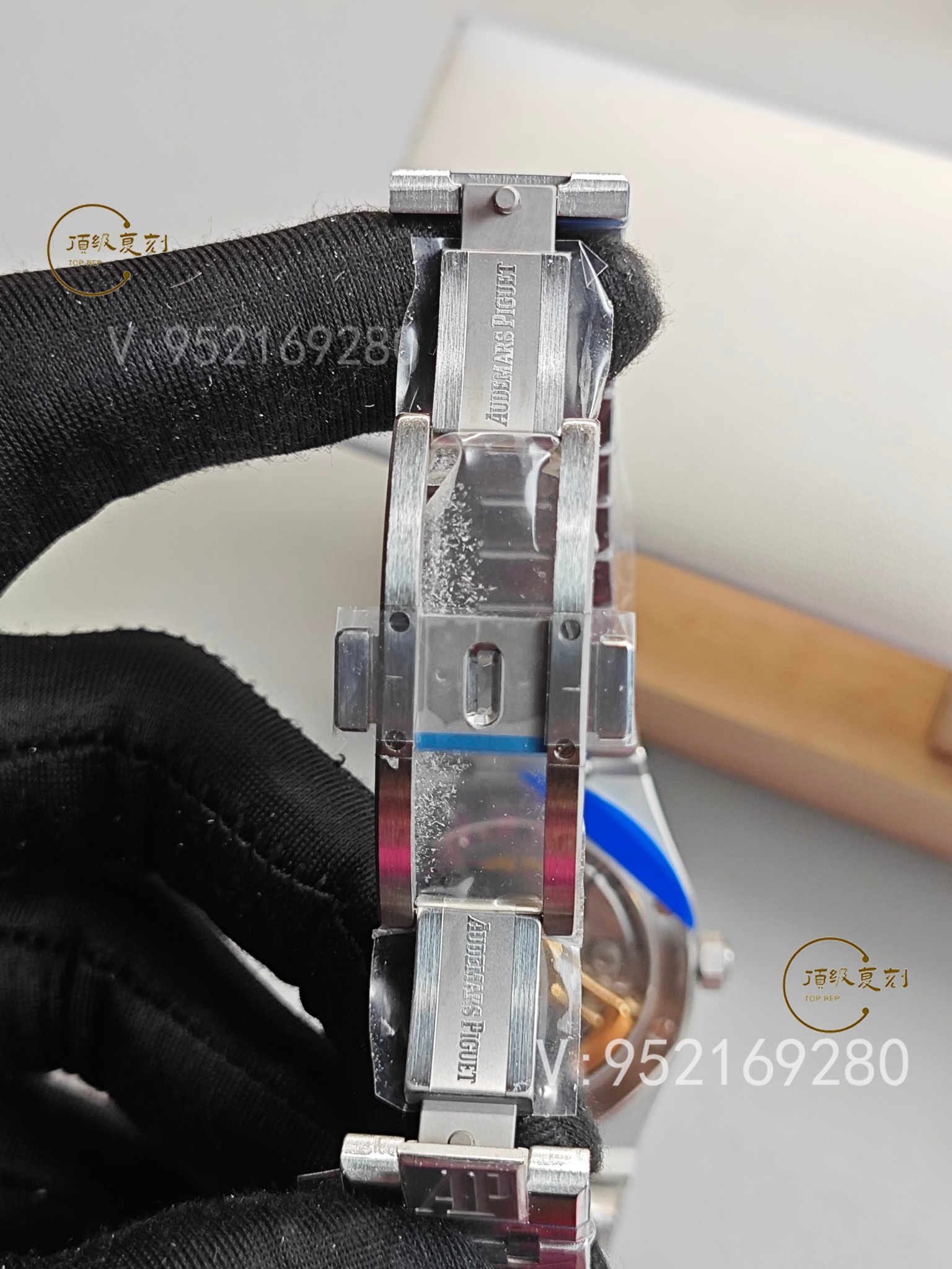 深入解析APS愛彼復(fù)刻表15500藍面版:4302一體機芯與原裝同步功能-復(fù)刻表